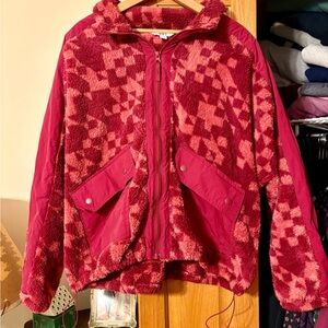 JoyLab Maroon and Pink Fleece Jacket Houndstooth